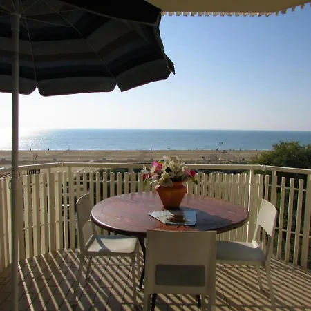 Apartament Franco *